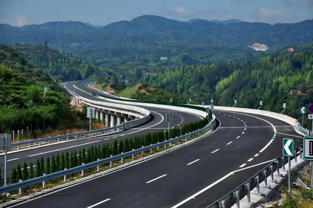 公路高速建設(shè)